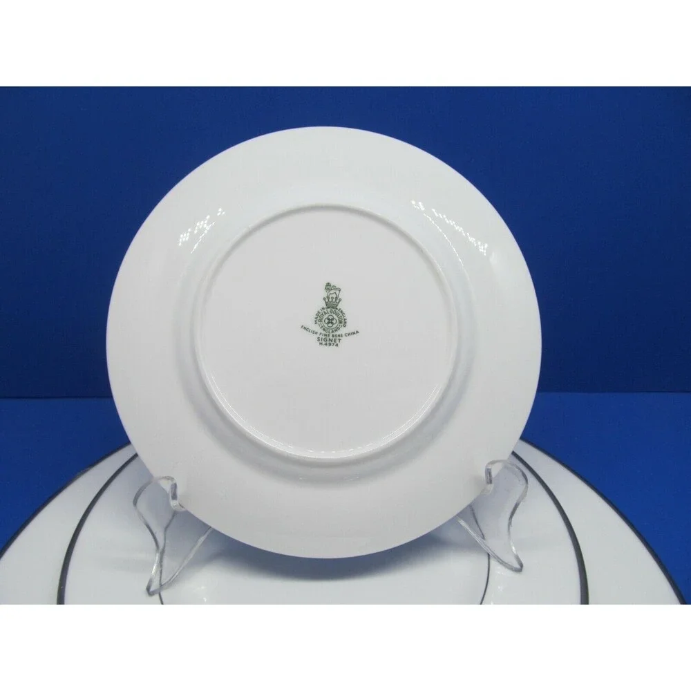 Royal Doulton Signet Dinner Salad and Bread Plate